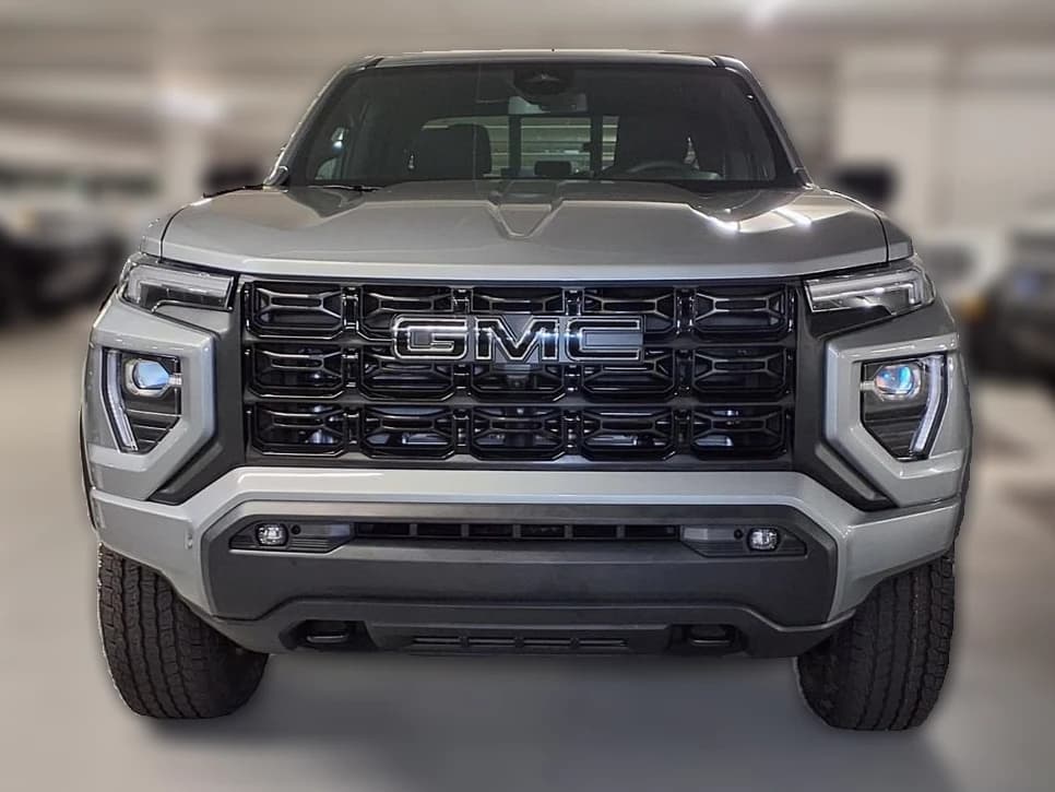 GMC Canyon 2WD Elevation 2WD Crew Cab 2026 — side view