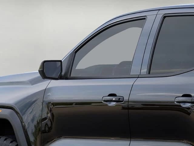 GMC Canyon 4WD Elevation 4WD Crew Cab 2026 — side view