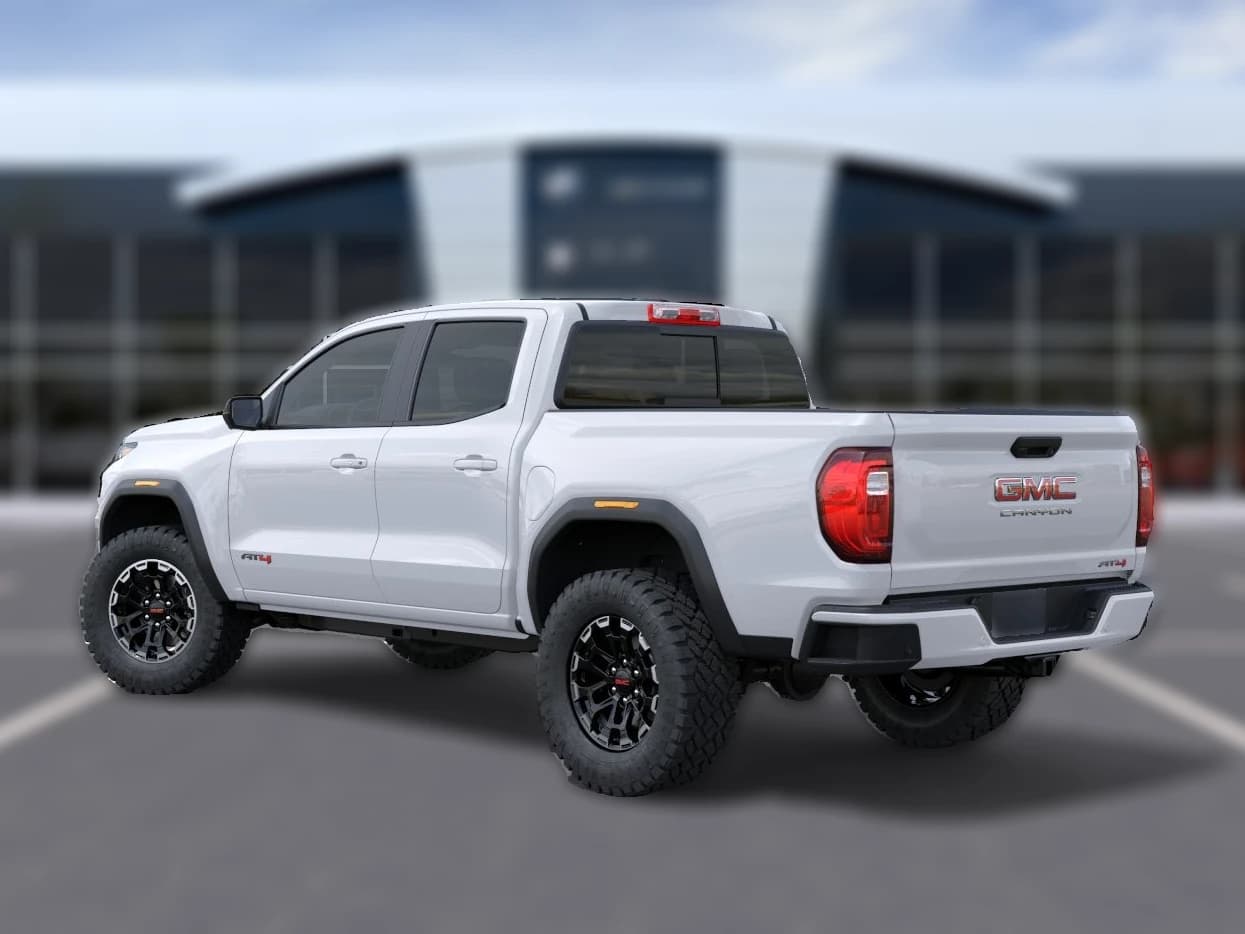 GMC Canyon 4WD AT4 4WD Crew Cab 2026 — side view