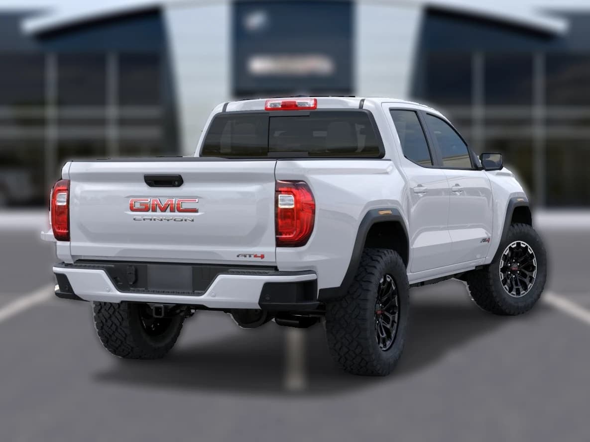 GMC Canyon 4WD AT4 4WD Crew Cab 2026 — side view