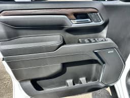 GMC Sierra 1500 SLT 2WD Crew Cab 147" 2026 — side view