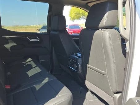 GMC Sierra 1500 SLT 2WD Crew Cab 147" 2026 — side view