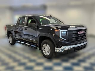 GMC Sierra 1500 Pro 4WD Crew Cab 147"