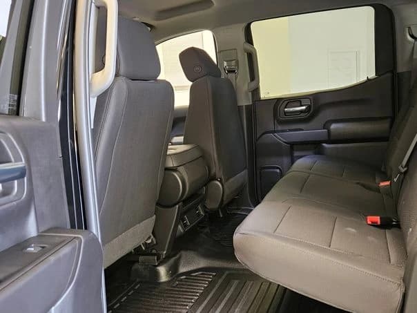 GMC Sierra 1500 Pro 4WD Crew Cab 147" 2026 — side view