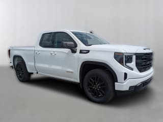GMC Sierra 1500 Elevation 4WD Double Cab 147"