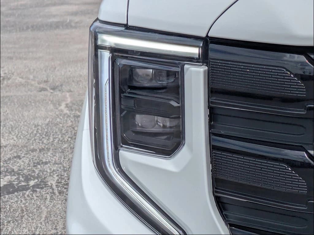 GMC Sierra 1500 Elevation 4WD Double Cab 147" 2026 — side view