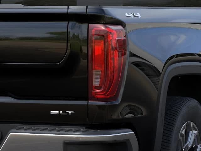 GMC Sierra 1500 SLT 4WD Crew Cab 147" 2026 — side view