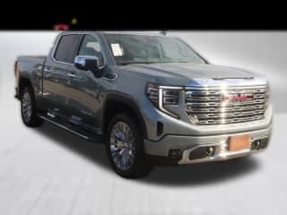 GMC Sierra 1500 Denali 4WD Crew Cab 147"