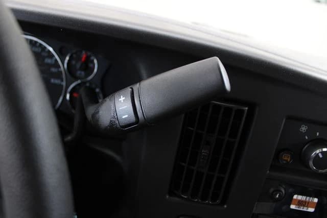 GMC Savana Cargo Van Work Van RWD 2500 135" 2026 — side view