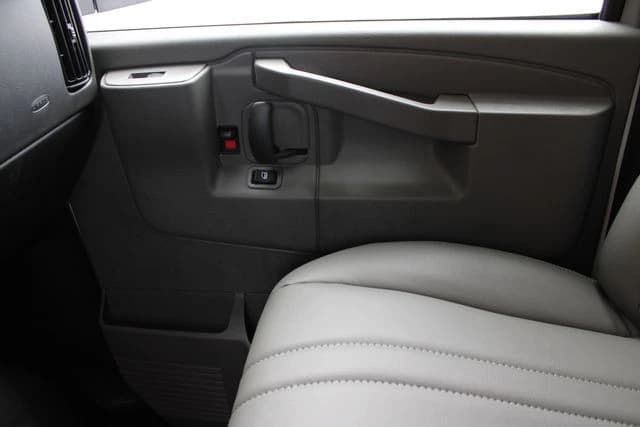 GMC Savana Cargo Van Work Van RWD 2500 135" 2026 — side view