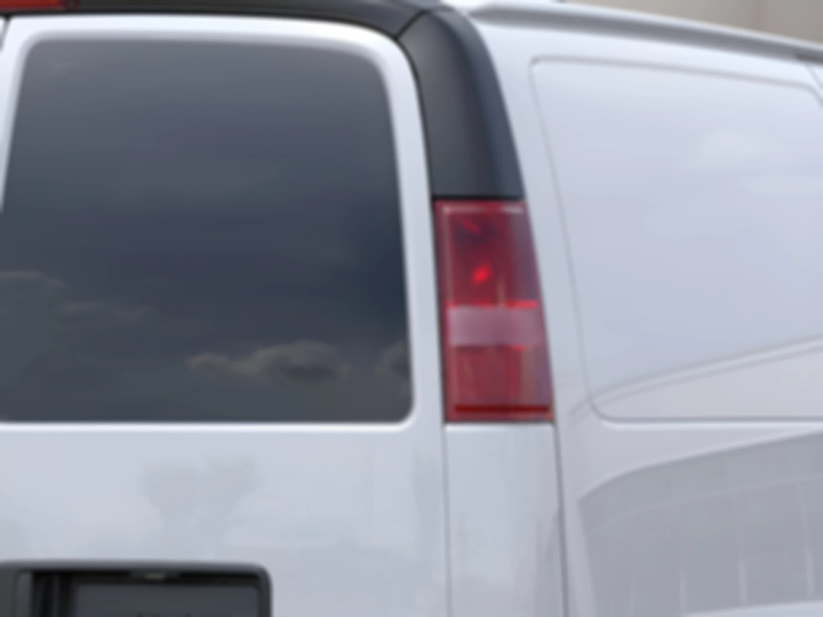 GMC Savana Cargo Van Work Van RWD 2500 135" 2025 — side view
