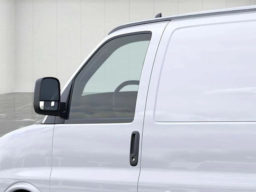 GMC Savana Cargo Van Work Van RWD 2500 135" 2025 — side view