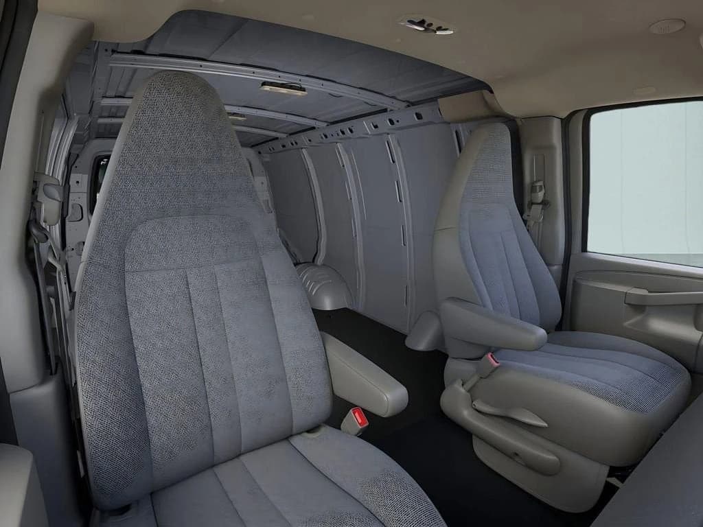 GMC Savana Cargo Van Work Van RWD 2500 135" 2025 — side view