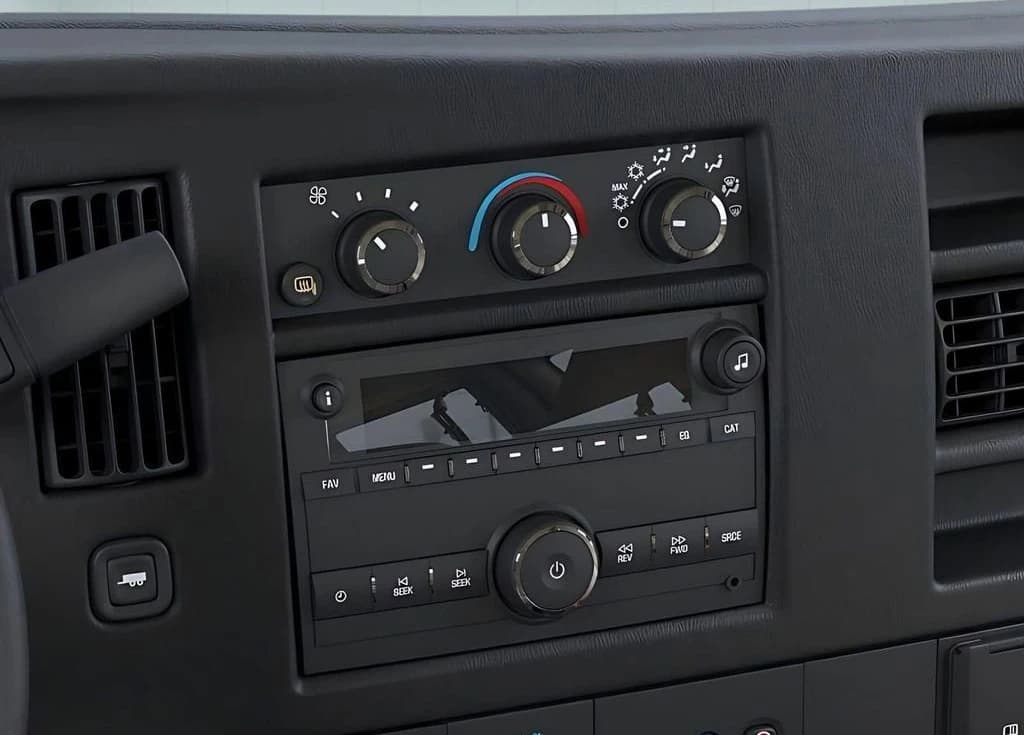 GMC Savana Cargo Van Work Van RWD 2500 135" 2025 — side view