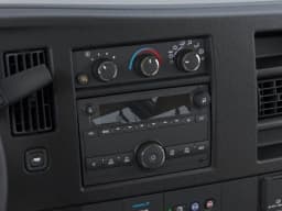 GMC Savana Cargo Van Work Van RWD 3500 135" 2025 — side view