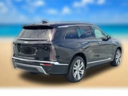 Cadillac VISTIQ Luxury AWD 4dr 2027 — side view