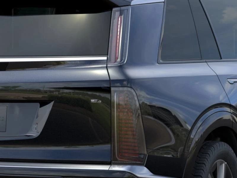 Cadillac VISTIQ Luxury AWD 4dr 2027 — side view