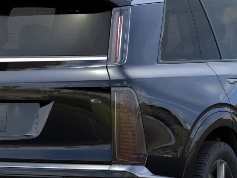 Cadillac VISTIQ Luxury AWD 4dr 2027 — side view