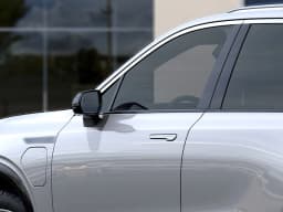Cadillac VISTIQ Luxury AWD 4dr 2027 — side view