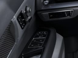 Cadillac VISTIQ Luxury AWD 4dr 2027 — side view