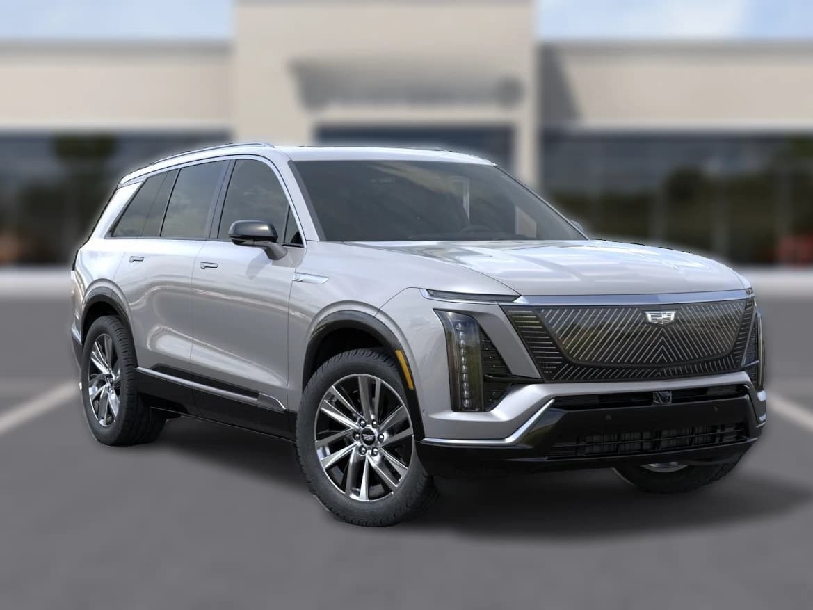 Cadillac VISTIQ Luxury AWD 4dr 2027 — side view