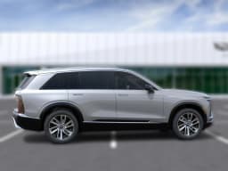 Cadillac VISTIQ Luxury AWD 4dr 2027 — side view