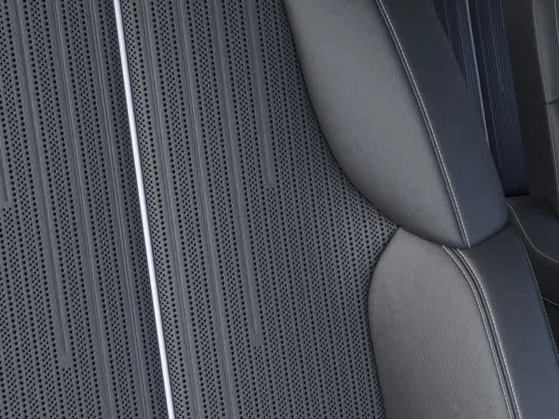 Cadillac VISTIQ Luxury AWD 4dr 2027 — side view