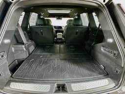 Cadillac VISTIQ Luxury AWD 4dr 2026 — side view