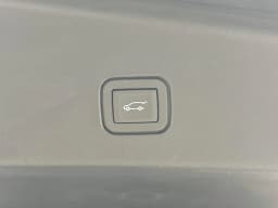 Cadillac VISTIQ Luxury AWD 4dr 2026 — side view