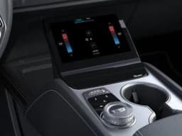 Cadillac VISTIQ Sport AWD 4dr 2027 — side view