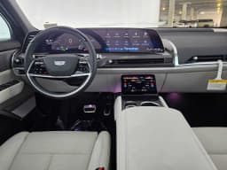 Cadillac VISTIQ Sport AWD 4dr 2027 — side view