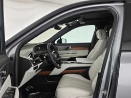 Cadillac VISTIQ Sport AWD 4dr 2027 — side view