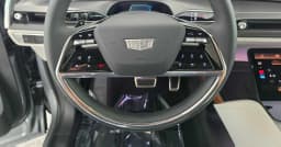 Cadillac VISTIQ Sport AWD 4dr 2027 — side view