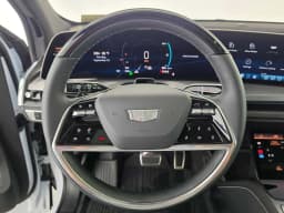 Cadillac VISTIQ Sport AWD 4dr 2027 — side view