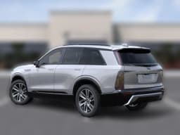 Cadillac VISTIQ Sport AWD 4dr 2027 — side view