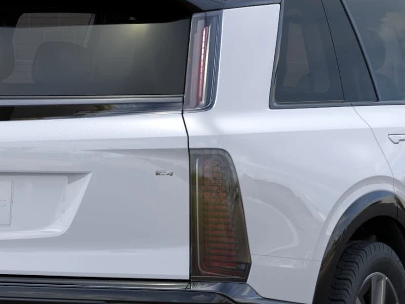 Cadillac VISTIQ Sport AWD 4dr 2027 — side view