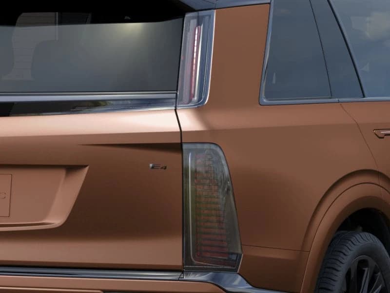 Cadillac VISTIQ Platinum AWD 4dr 2027 — side view