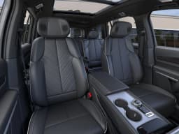 Cadillac VISTIQ Platinum AWD 4dr 2027 — side view