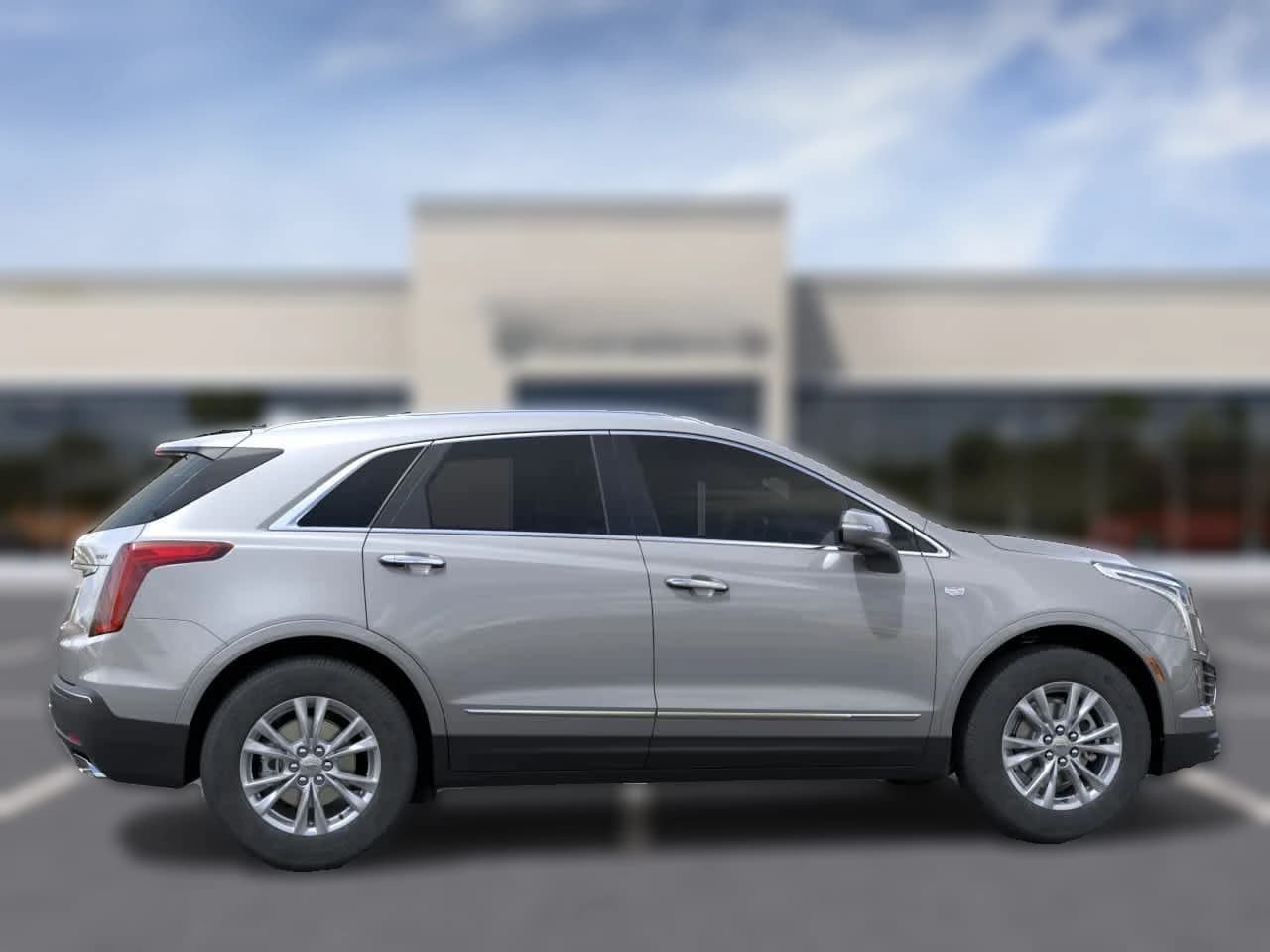 Cadillac XT5 FWD Luxury 4dr 2026 — side view