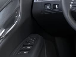 Cadillac XT5 FWD Luxury 4dr 2026 — side view