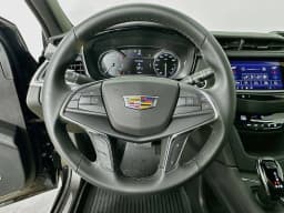 Cadillac XT5 FWD Luxury 4dr 2026 — side view