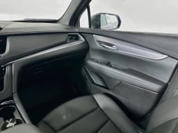 Cadillac XT5 FWD Luxury 4dr 2026 — side view