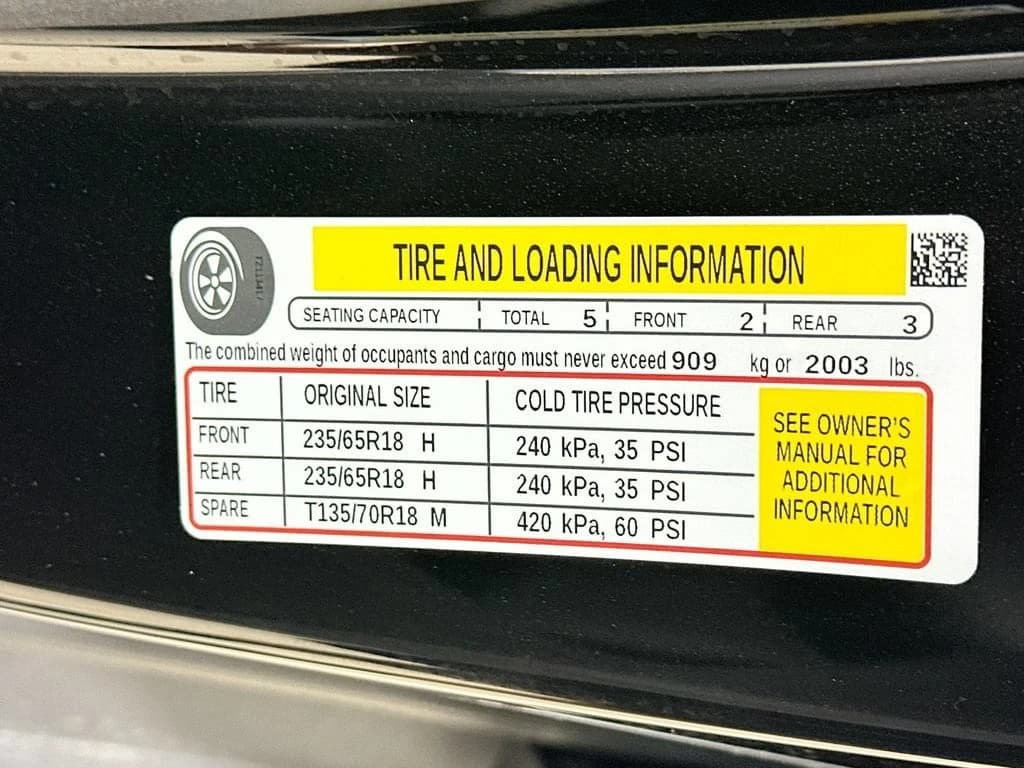 Cadillac XT5 FWD Luxury 4dr 2026 — side view