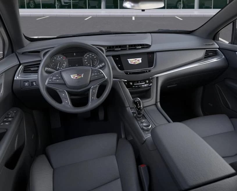Cadillac XT5 AWD Luxury 4dr 2026 — side view