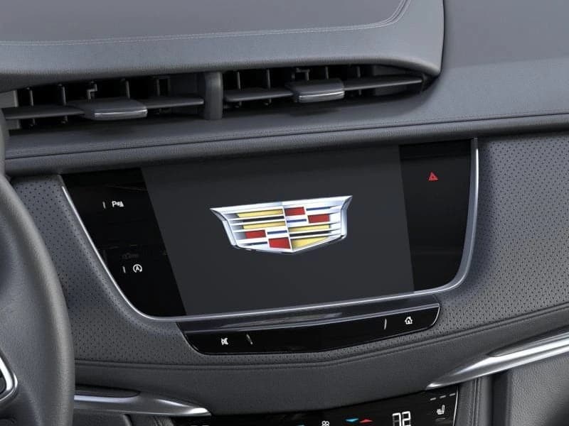 Cadillac XT5 AWD Luxury 4dr 2026 — side view