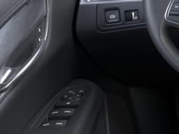 Cadillac XT5 AWD Luxury 4dr 2026 — side view