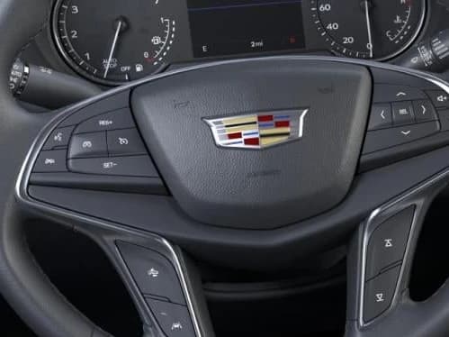Cadillac XT5 AWD Luxury 4dr 2026 — side view