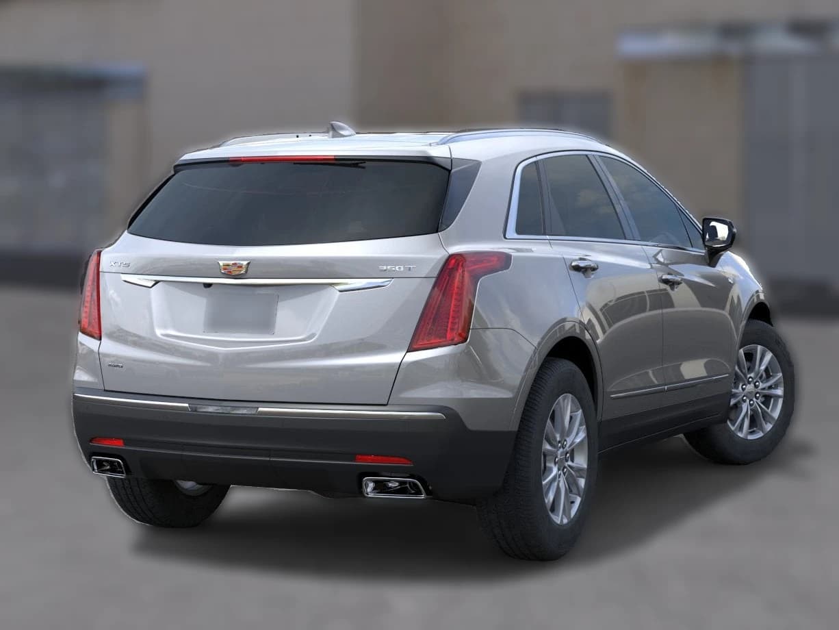 Cadillac XT5 AWD Luxury 4dr 2026 — side view