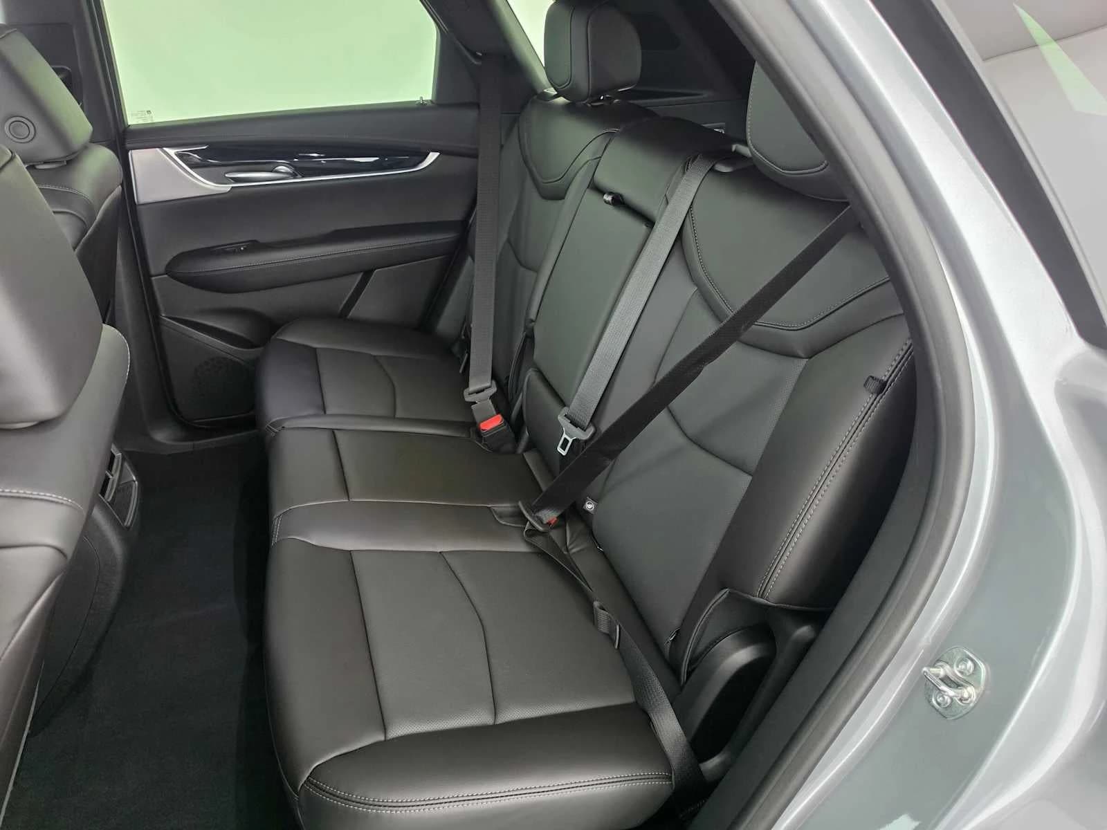 Cadillac XT5 FWD Premium Luxury 4dr 2026 — side view