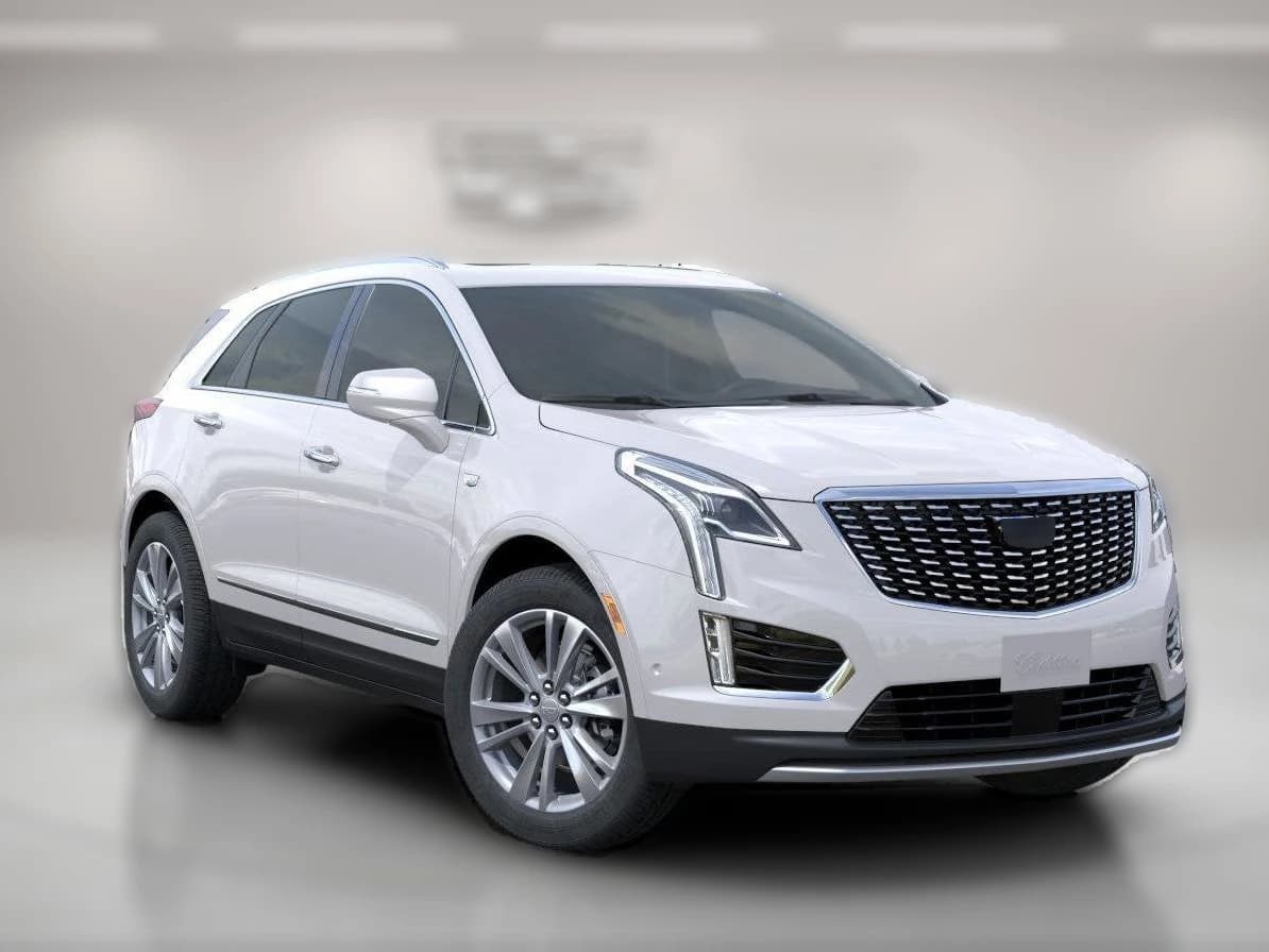 Cadillac XT5 FWD Premium Luxury 4dr 2026 — side view